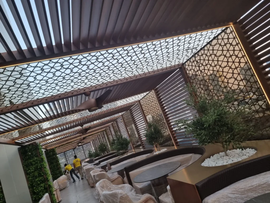 Outdoor aluminium pergola Dubai