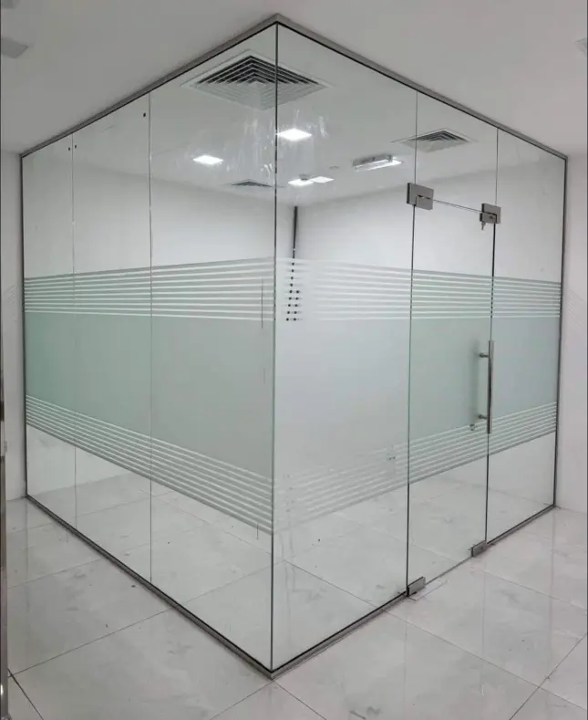 Office glass partition dubai