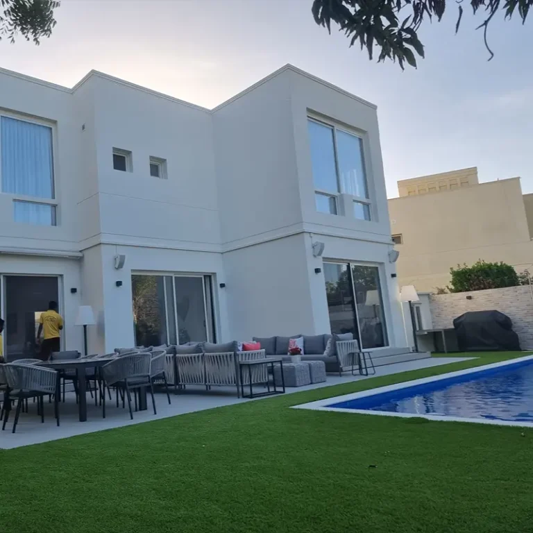 Energy-efficient slim profile aluminium window with thermal break technology for villas.