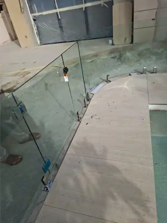Glass fence dubai