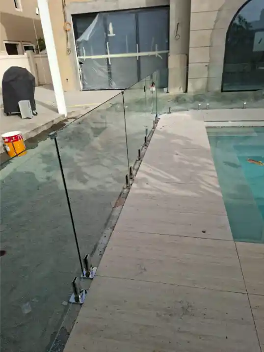 Glassf ence work dubai uae